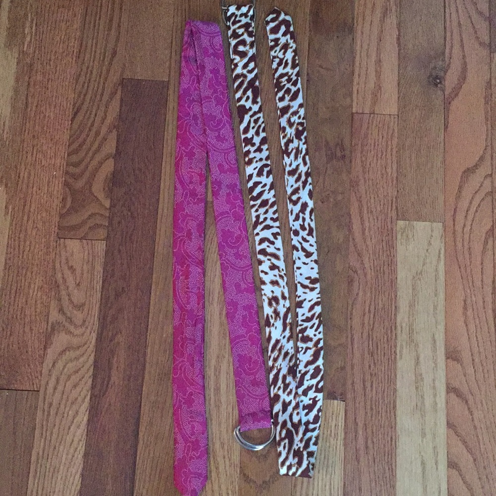 Lot of belts